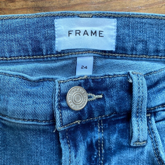 FRAME Jeans Le Garçon in Daphne Blue - Picture 6 of 13